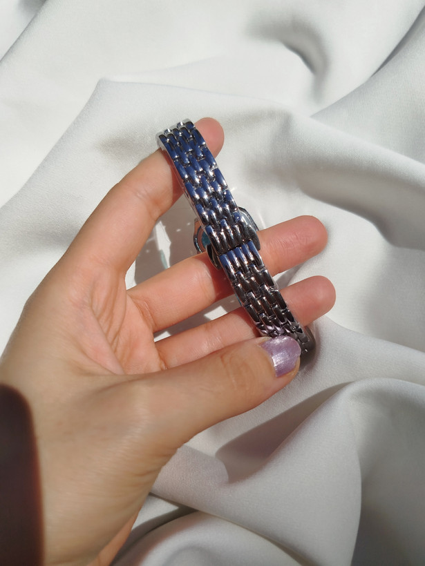 ساعت کارتیه صفحه مربعی